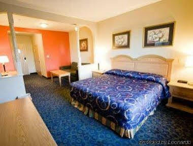 Sonesta Essential - Airport Hotel 2*